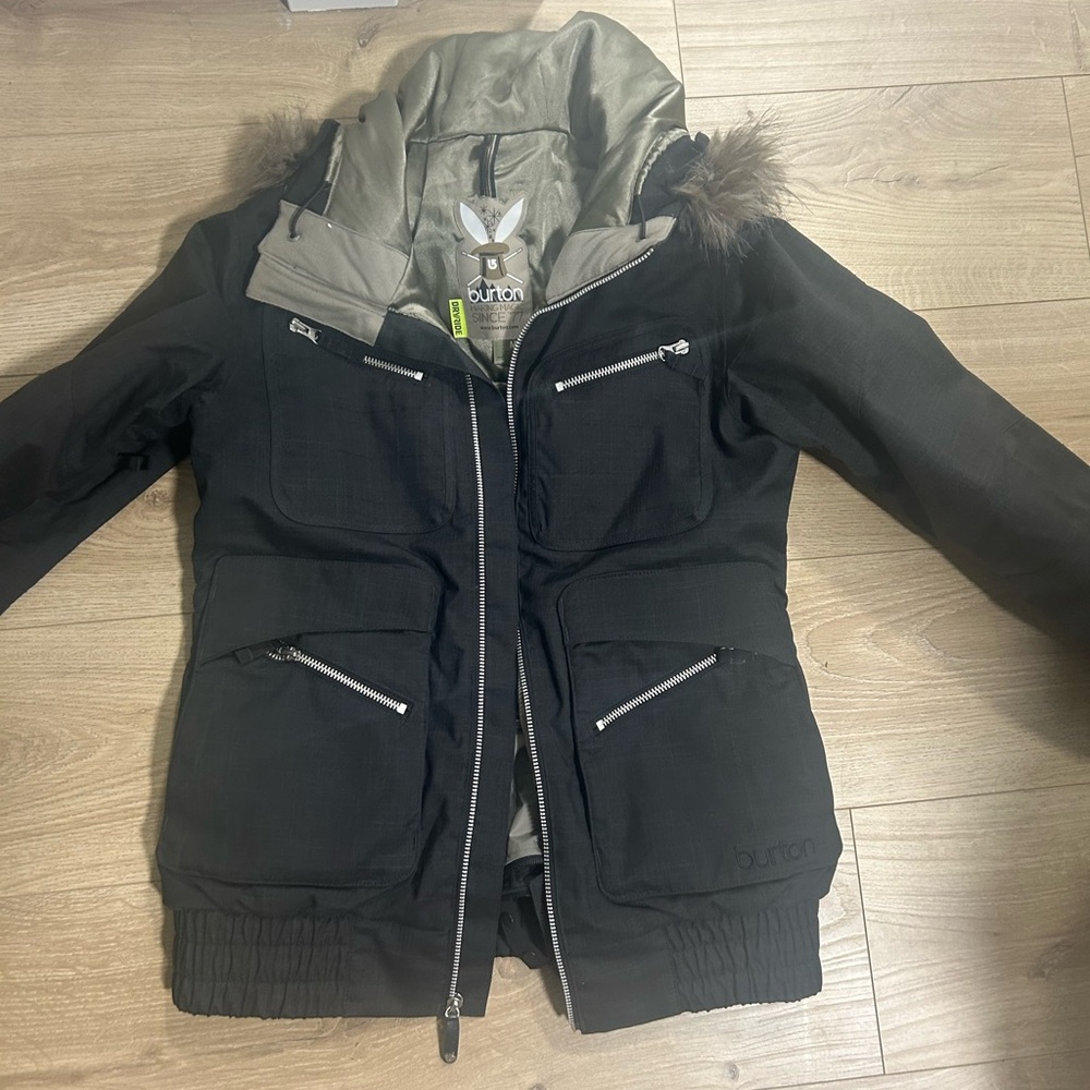 Burton snowboarding jacket